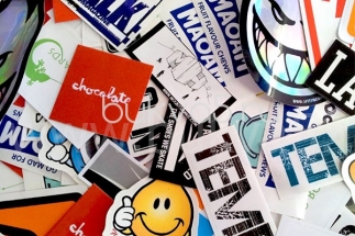 Самоклеящийся логотип